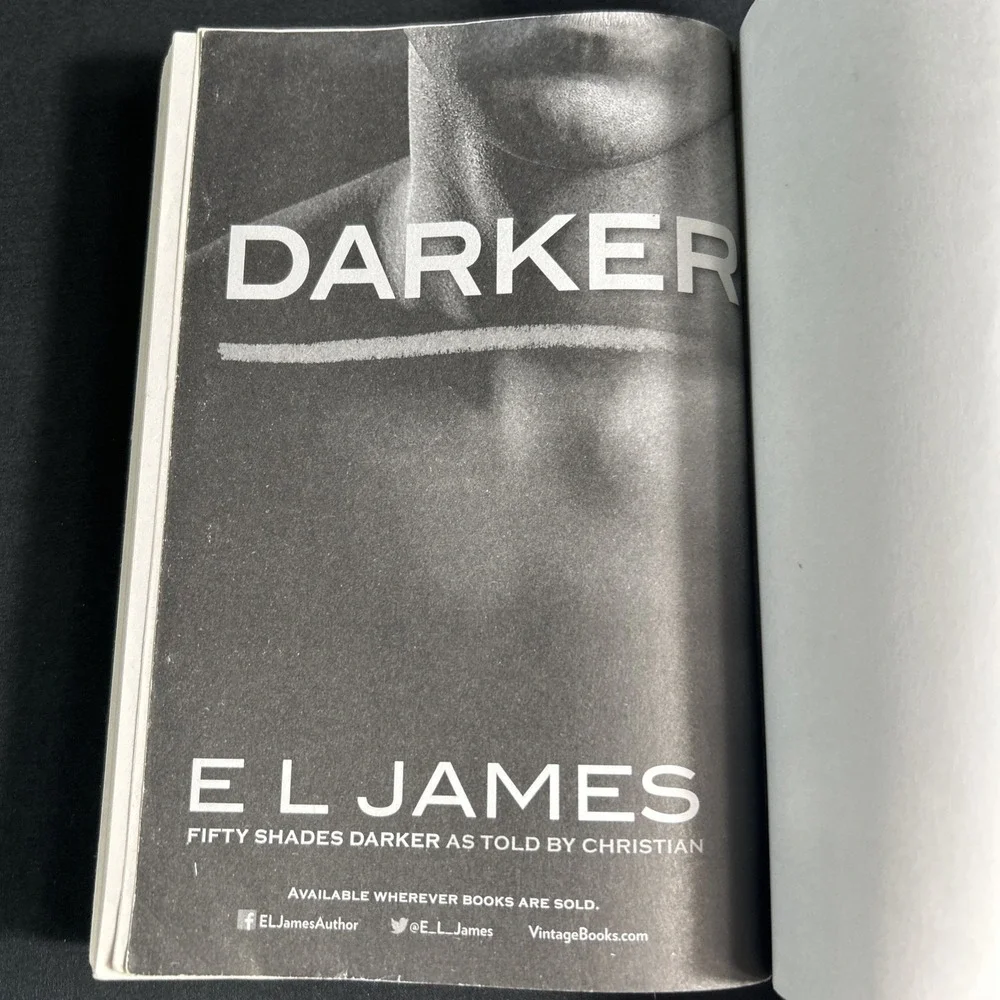 Fifty‎ Shades Freed : Book Three of the Fifty Shades Trilogy by E. L. James...